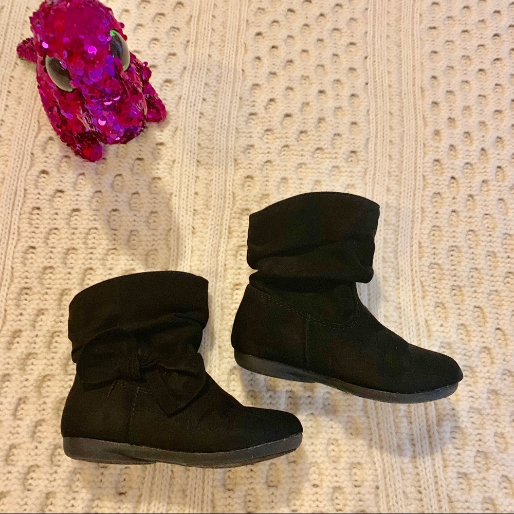 EUC toddler girls boots